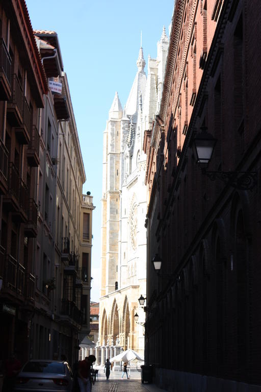 Apartamento La Cenicienta Catedral León Habitación foto